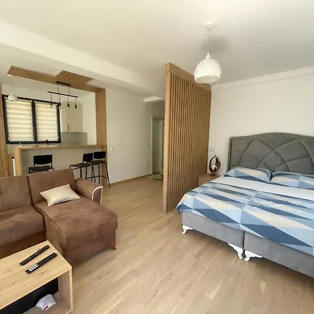 Stan Na Dan Pogled Na Reku Apartment Uzice Exterior photo