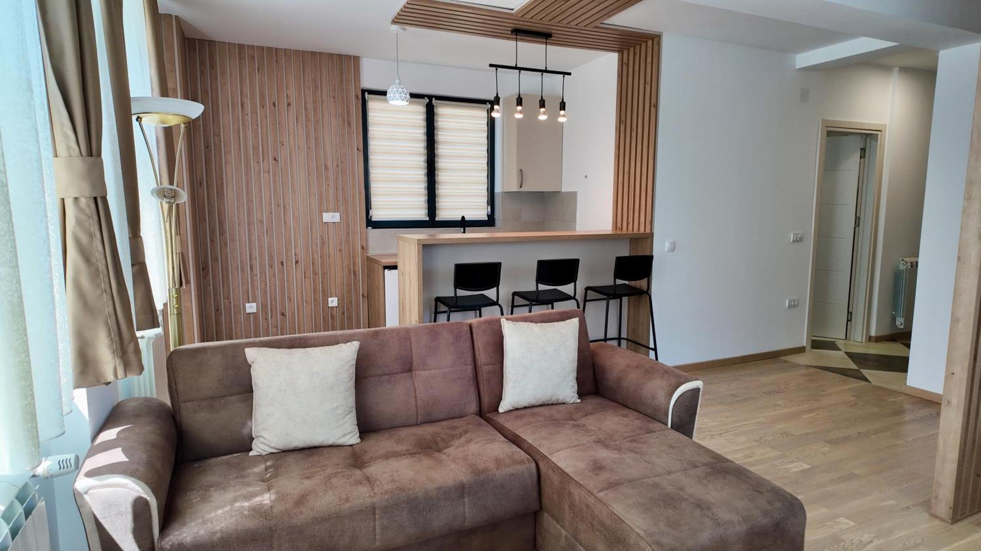 Stan Na Dan Pogled Na Reku Apartment Uzice