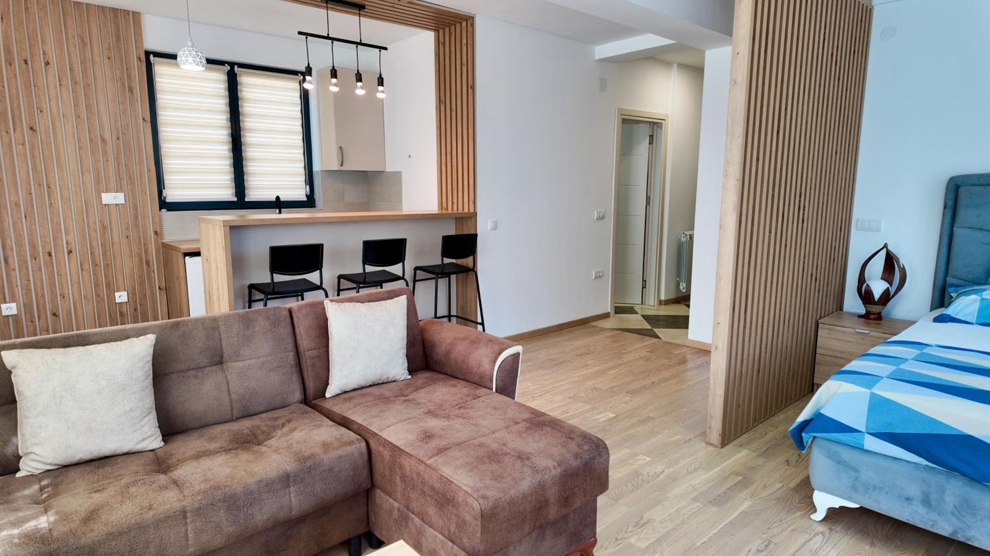 Stan Na Dan Pogled Na Reku Apartment Uzice
