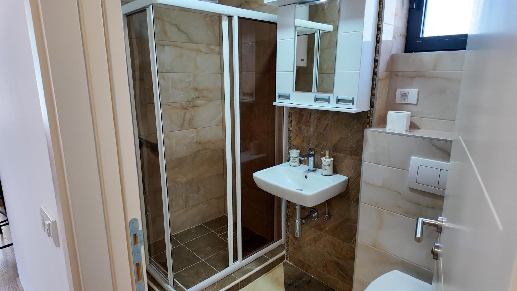 Apartment Stan Na Dan Pogled Na Reku Uzice